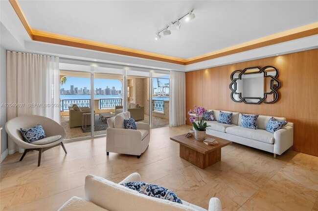 Photo - 5245 Fisher Island Dr Unit 5245