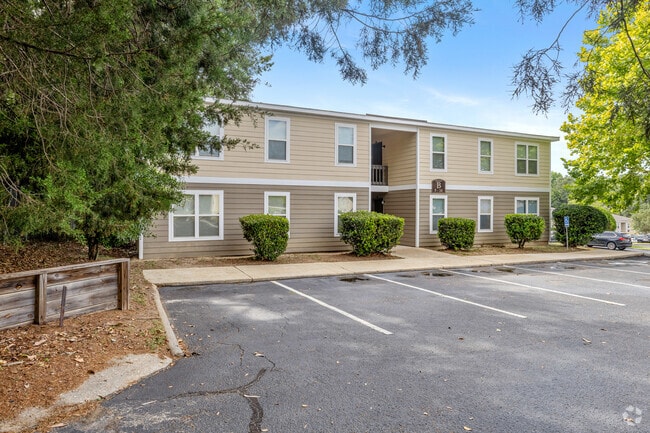 Meadow Ridge - Alternate View - Meadow Ridge Apartments