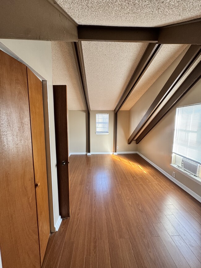 Photo - 1120 Garfield St