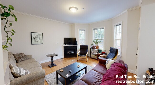 2 Marney St Unit 1