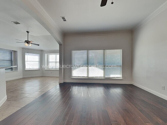 Photo - 2065 Pontchartrain Dr