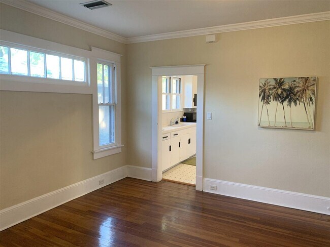 Photo - 66 Fullerwood Dr