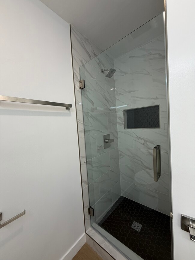 Photo - 2336 34th St