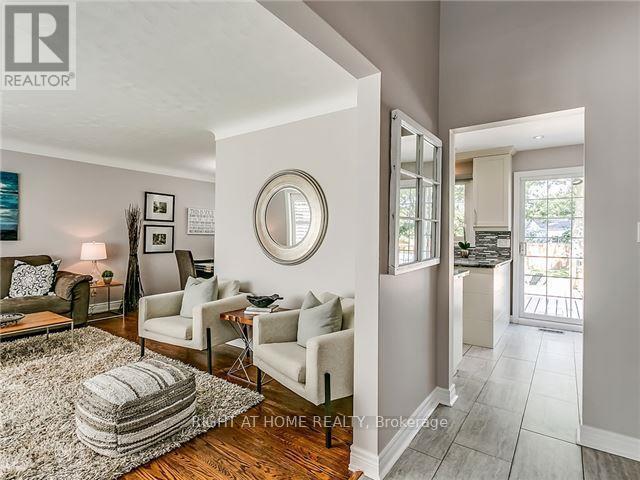 Photo - 273 Kenwood Ave