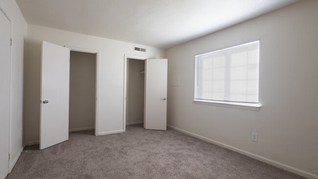 Photo - Waverton Chesapeake