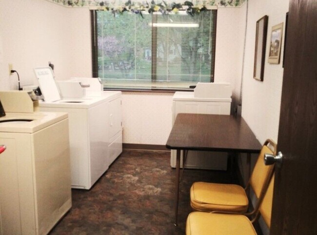 Laundry facility open 24 hours