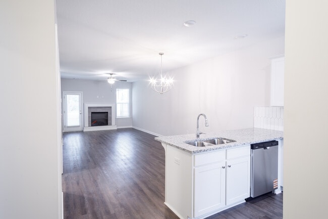 Building Photo - Copper Ridge Townhomes