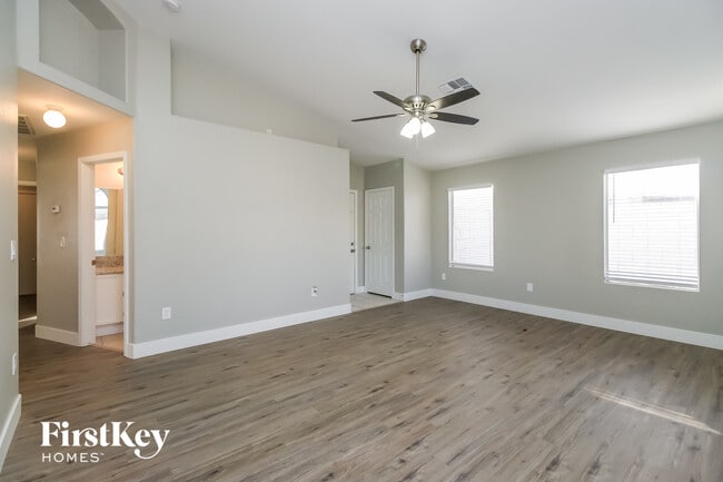 Photo - 812 E Morelos St