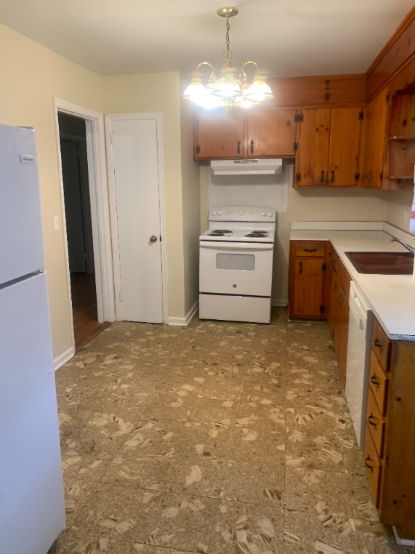 Photo - 2916 Walden Dr
