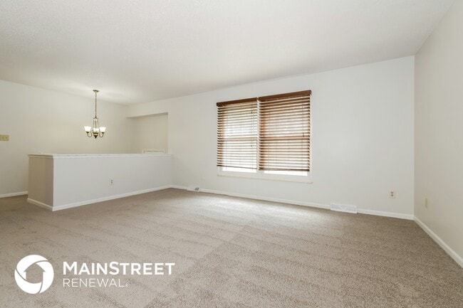 Photo - 509 NE Shiloh Cir