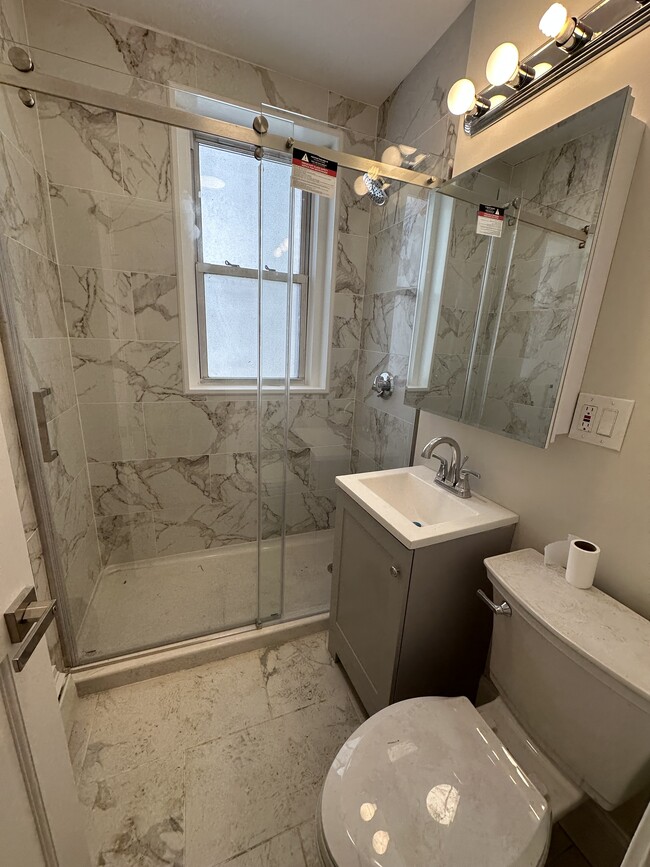 Photo - 110 Strathmore Rd