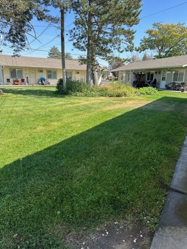 Photo - 4445 Circle Pl NE Apartamento Unidad 4445 Circle Place NE