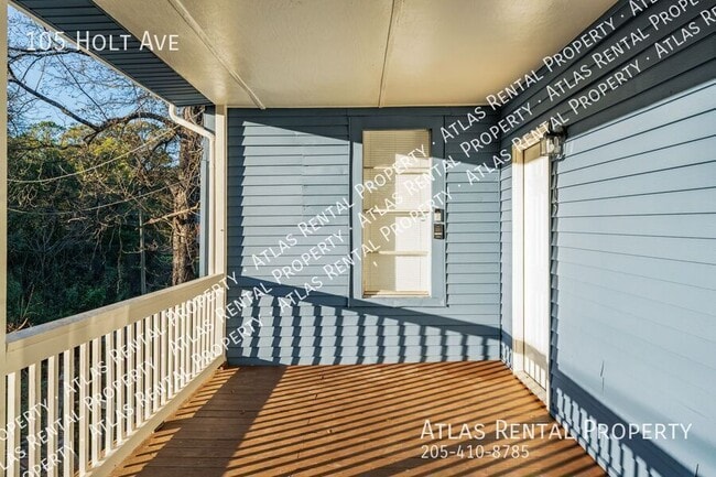 Photo - 105 Holt Ave