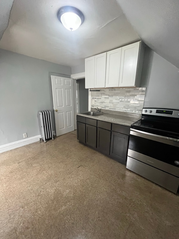 Building Photo - 71 Lenox Ave Rental
