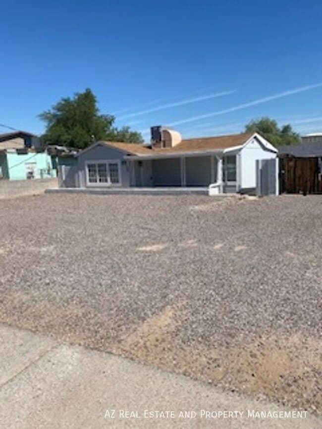 Photo - 502 E Cody Dr