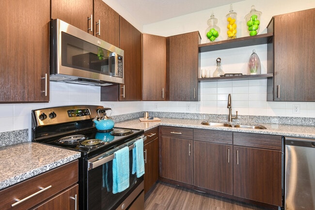 Isla apartments — community photo