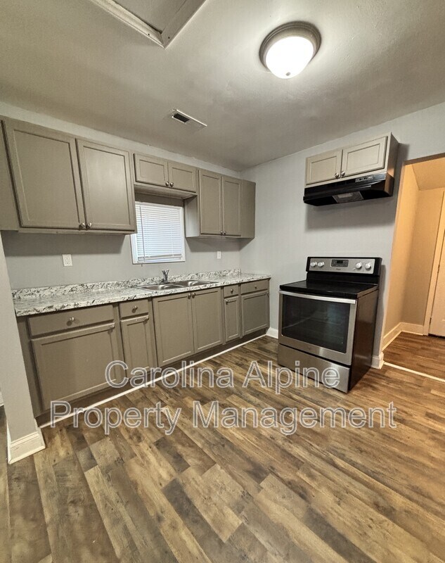 Photo - 414 Orange St