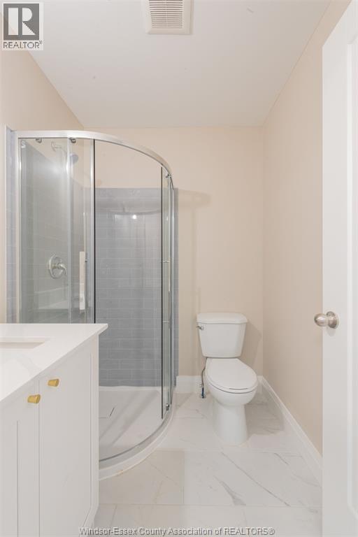Photo - 912 Hall Ave