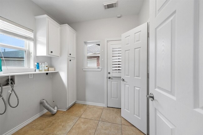 Photo - 1116 River Ct