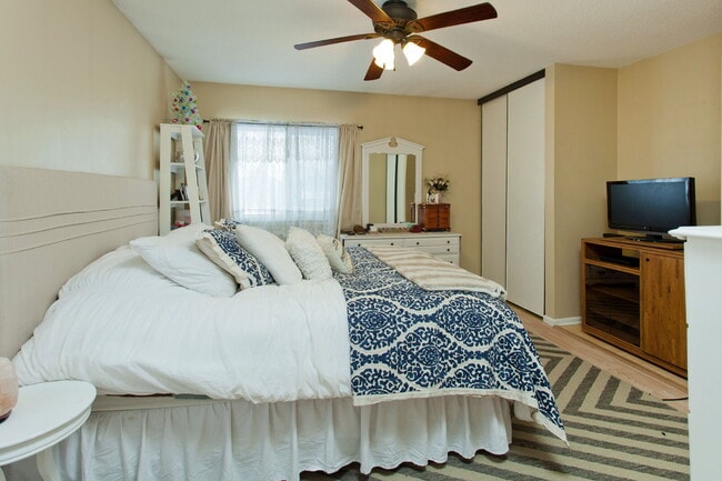 Photo - Charming 3-Bed Duplex in SE Minneapolis