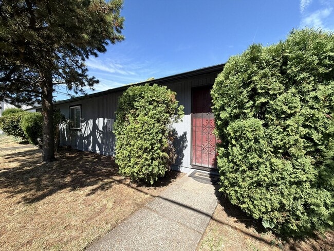 Photo - 5921 SE 83rd Ave Unit #5921