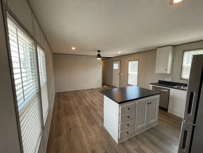 106 Pine Cone Dr