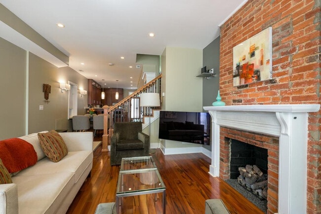 Photo - 401 Constitution Ave NE Unidad SI ID1587658P