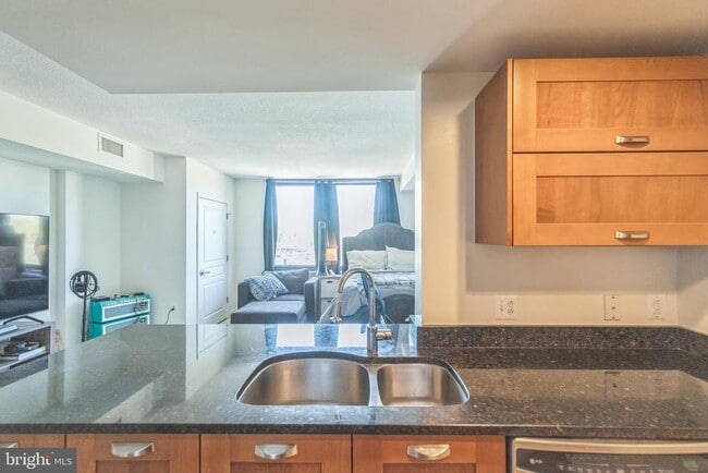 Photo - 2451 Midtown Ave Unit 1118
