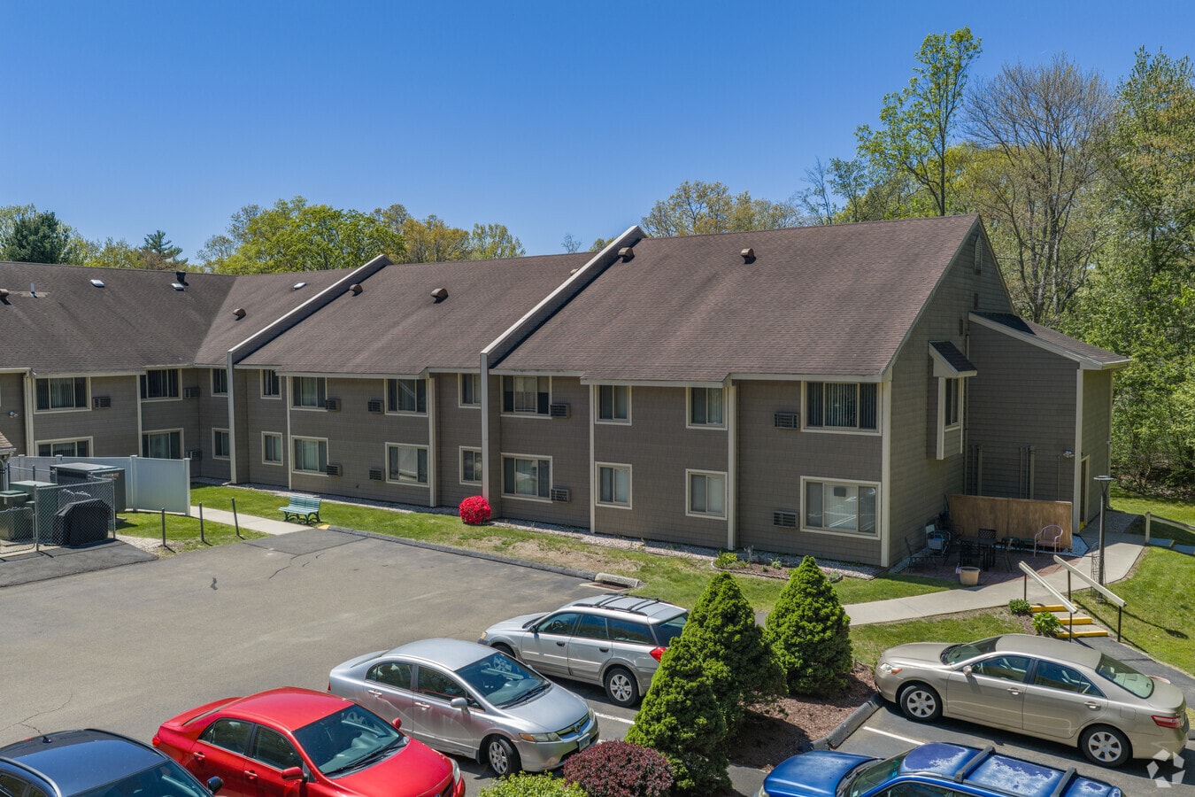 Photo - Steven Woods Apartments