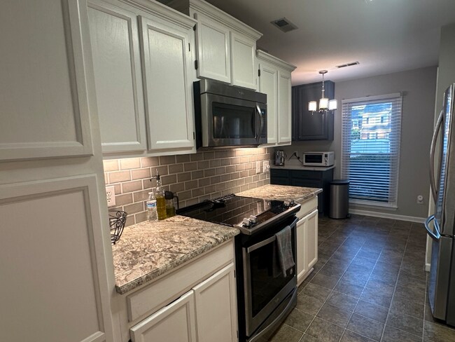 Photo - 9129 Kings Canyon Dr