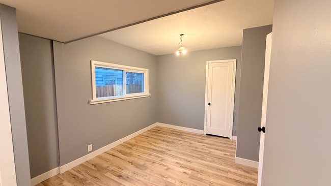 Photo - 1069 N 1st St Unidad 1