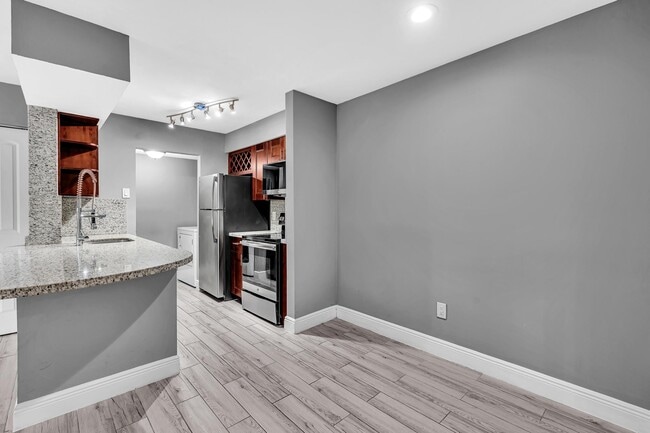 Photo - 1263 SW 46th Ave