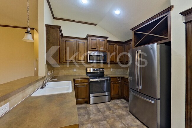 Photo - 4920 NW 164th Terrace