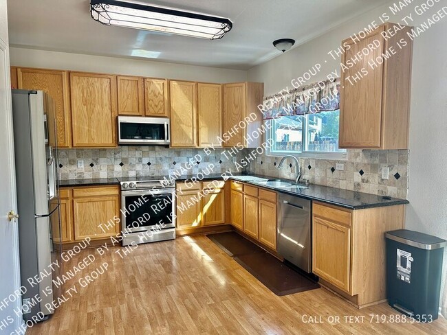 Photo - 7127 Westerner Dr