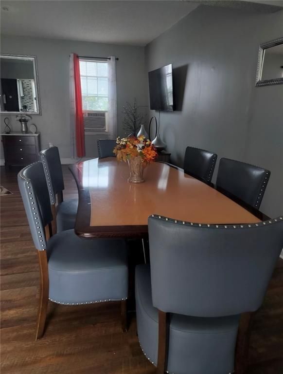 Photo - 7567 Sugarcreek Dr