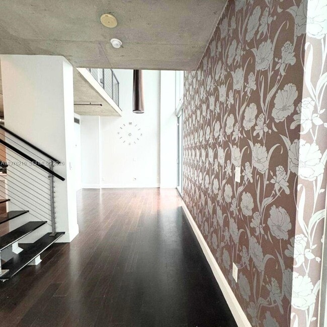 Photo - 690 SW 1st Ct Unit PHI24