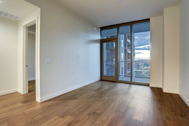 Photo - 44 East Ave Unit 2104