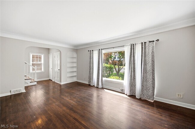 Photo - 3889 Grenville Rd
