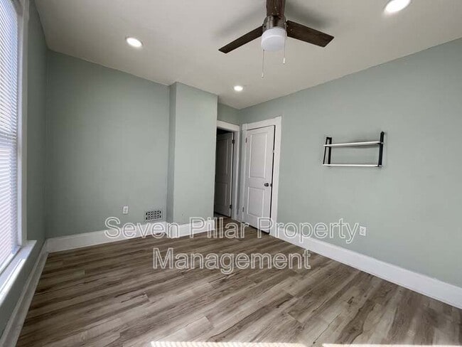 Photo - 1347 E Livingston Ave Unidad 1347