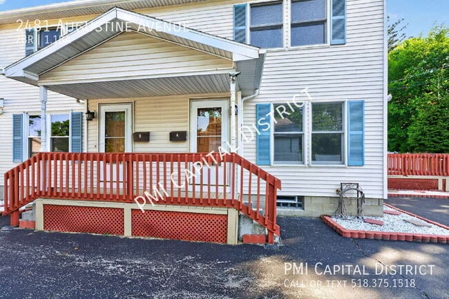 Photo - 2481 Augustine Ave