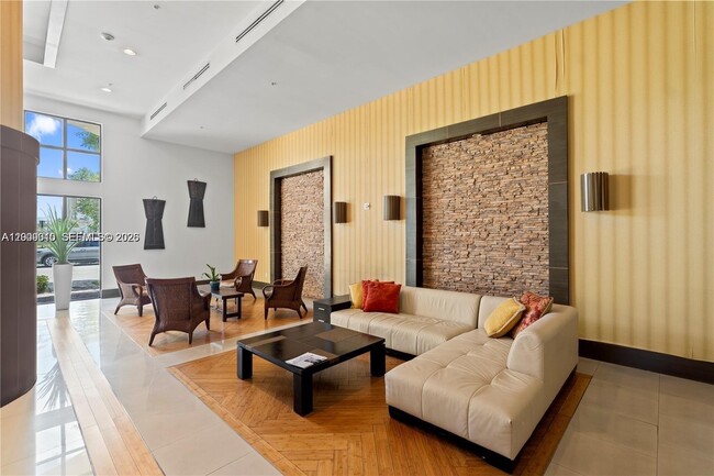 Photo - 4242 NW 2nd St Unit 913