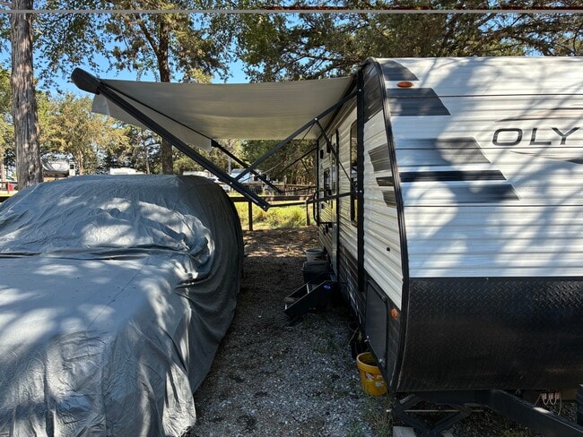 Photo - 10382 W US Highway 82 Unit AT