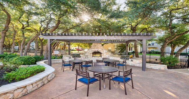 MAA Canyon Pointe