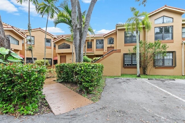 Building Photo - 15569 N Miami Lakeway Unit 205-16