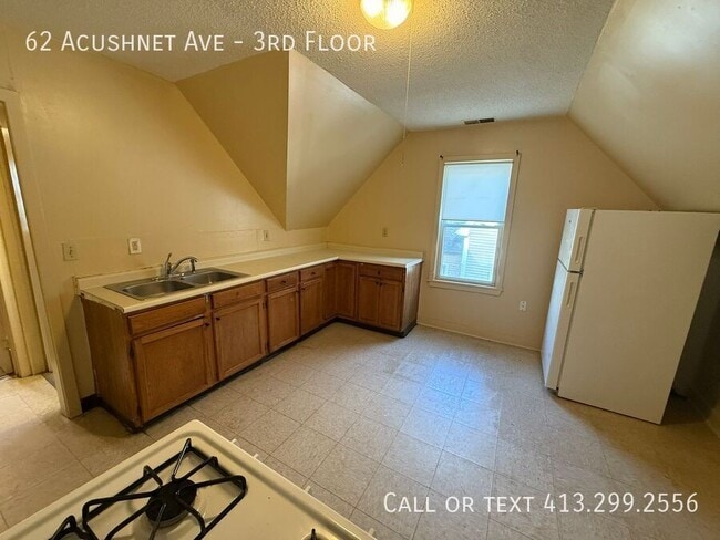 Photo - 62 Acushnet Ave Unit 3rd Floor