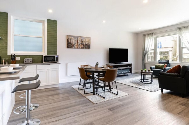 Photo - 3012 Steiner St Unit ID1364313P