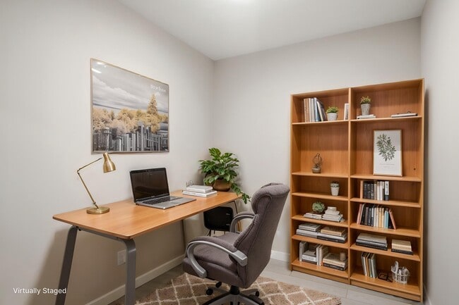 Photo - 265-2265 Wolf Willow Blvd SE