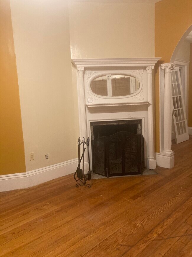 Chimenea eléctrica - 118 Harrishof St