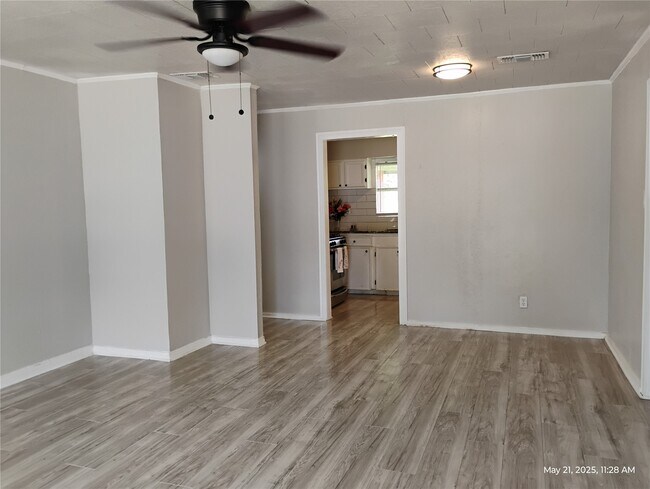 Photo - 5954 Doolittle Blvd