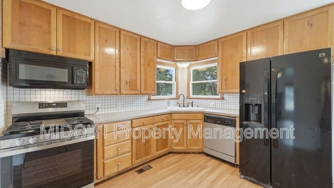 Photo - 1079 Canyon Dr